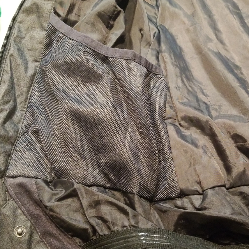 *NEW* H&M ski jacket - Picture 5 of 8